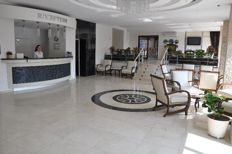 Esat Hotel Кушадасы Экстерьер фото