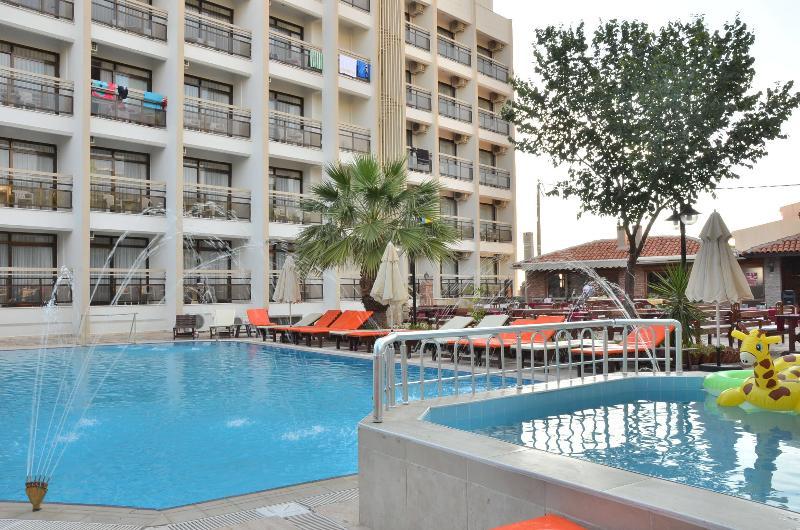 Esat Hotel Кушадасы Экстерьер фото